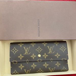 Louis Vuitton Long Tri-Fold Wallet